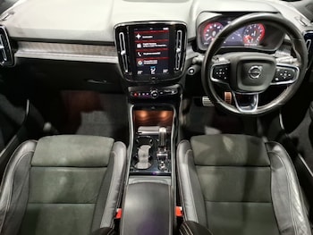 Used Volvo XC40 2020 for sale - 78298213: Photo