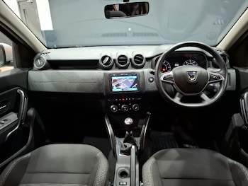 Used Dacia Duster 2019 for sale - 77039296: Photo