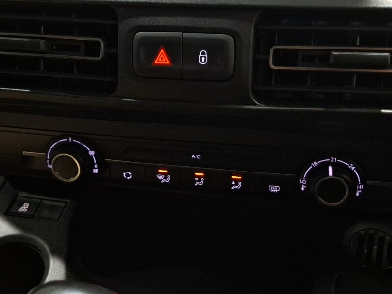 Used Vauxhall Combo Life 2019 for sale - 77235027: Photo 13