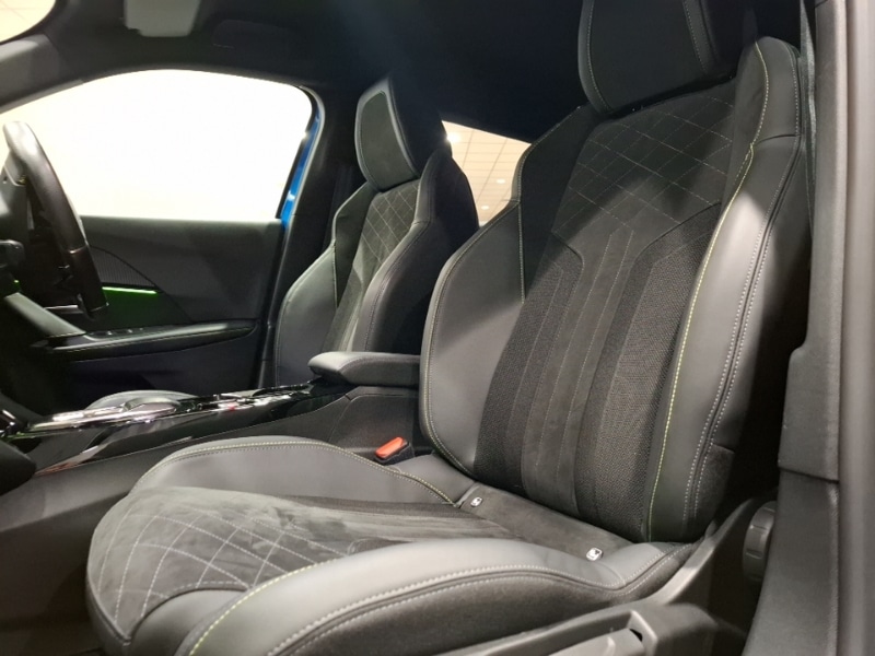 Used Peugeot 2008 2022 for sale - 77939116: Photo 12