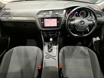 Used Volkswagen Tiguan Allspace 2021 for sale - 78455909: Photo