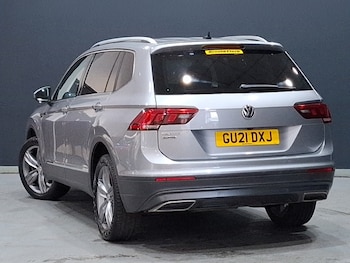 Used Volkswagen Tiguan Allspace 2021 for sale - 78455909: Photo
