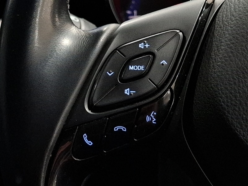 Used Toyota C-HR 2017 for sale - 76726477: Photo 17