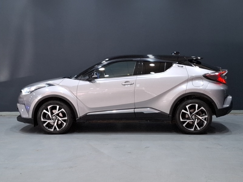 Used Toyota C-HR 2017 for sale - 76726477: Photo 4