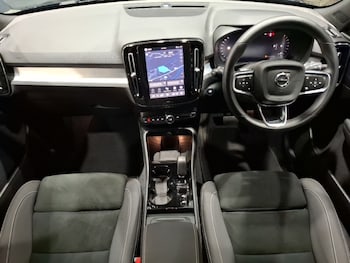 Used Volvo XC40 2025 for sale - 78522954: Photo