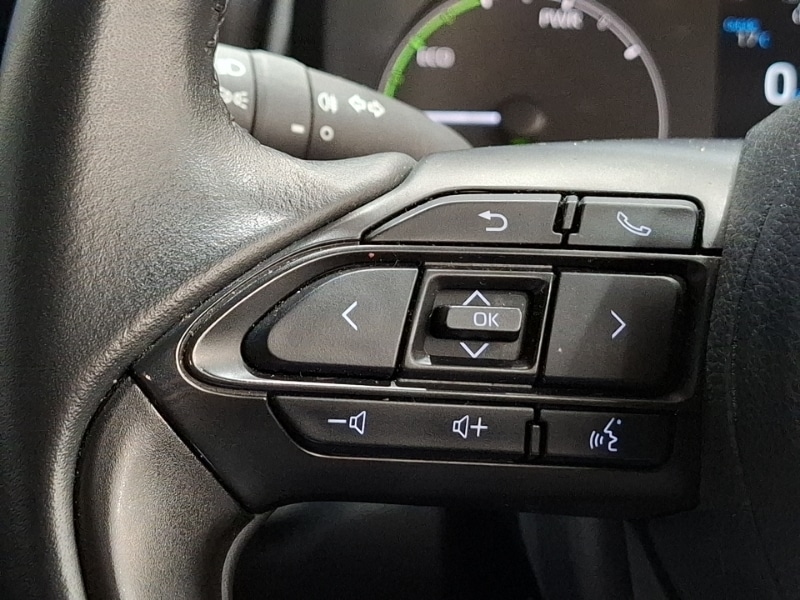 Used Mazda Mazda2 HYBRID 2024 for sale - 76533091: Photo 17