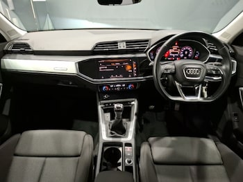 Used Audi Q3 2019 for sale - 75576458: Photo