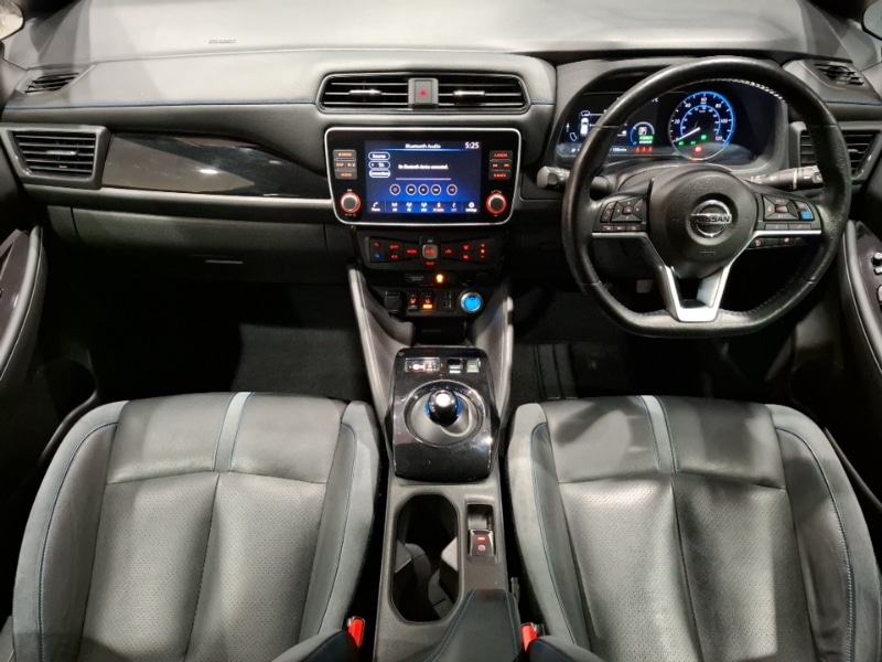 Used Nissan Leaf 2021 for sale - 78113991: Photo 2