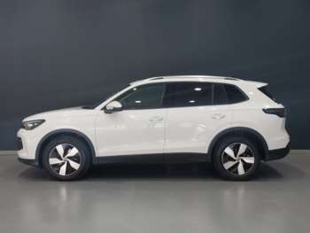 Used Volkswagen Tiguan 2024 for sale - 74995755: Photo
