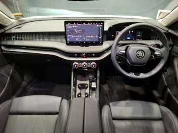 Used Skoda Superb 2024 for sale - 75209543: Photo