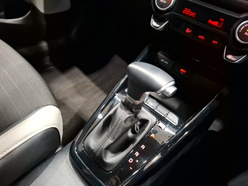 Used Kia Stonic 2021 for sale - 77495255: Photo 17