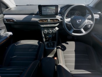 Used Dacia Sandero Stepway 2022 for sale - 75605576: Photo