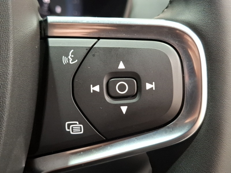 Used Volvo XC40 2025 for sale - 76834035: Photo 16