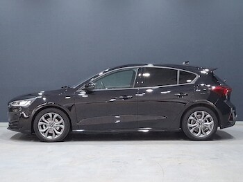 Used Ford Focus 2023 for sale - 78642369: Photo