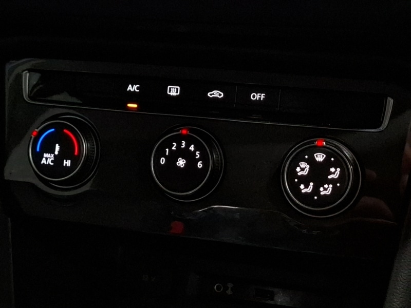 Used Volkswagen Tiguan 2017 for sale - 76365663: Photo 15