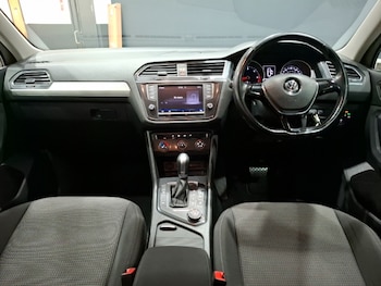 Used Volkswagen Tiguan 2017 for sale - 76365663: Photo