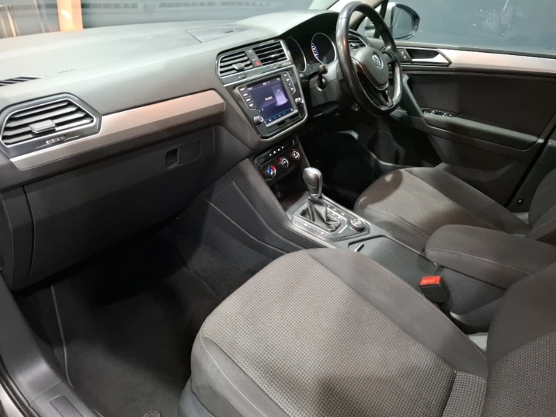 Used Volkswagen Tiguan 2017 for sale - 76365663: Photo 5