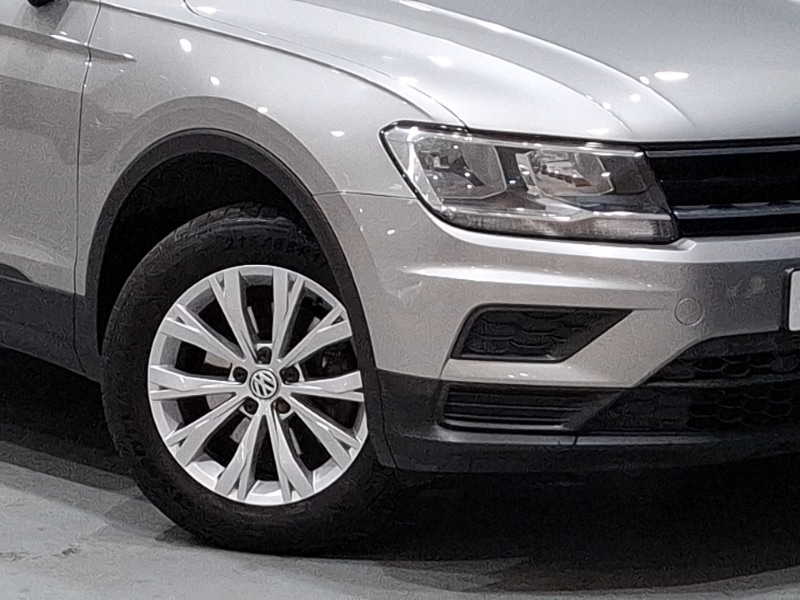 Used Volkswagen Tiguan 2017 for sale - 76365663: Photo 9