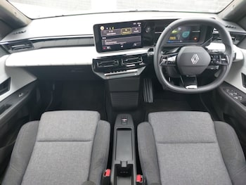 Used Renault 5 2025 for sale - 78023686: Photo