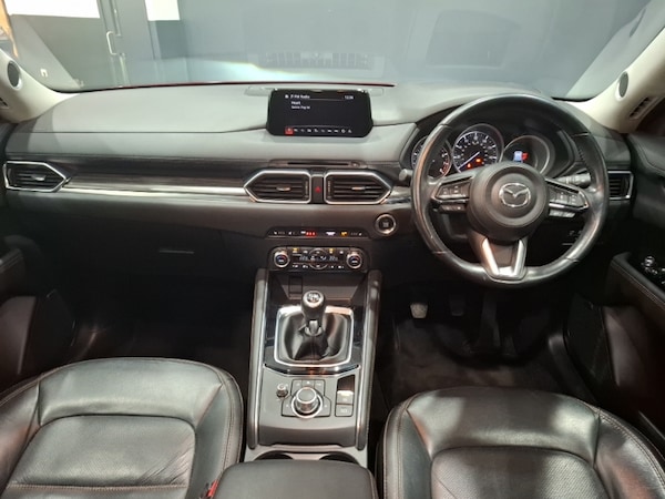 Used Mazda CX-5 2018 for sale - 76225994: Photo 2