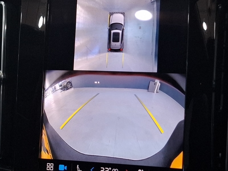 Used Volvo XC40 2024 for sale - 77252210: Photo 11