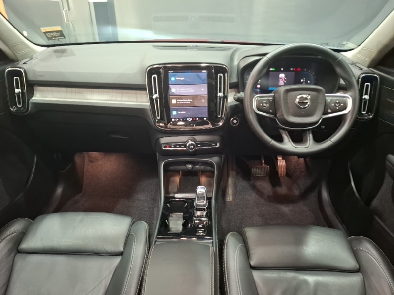 Used Volvo XC40 2024 for sale - 77252210: Photo 2