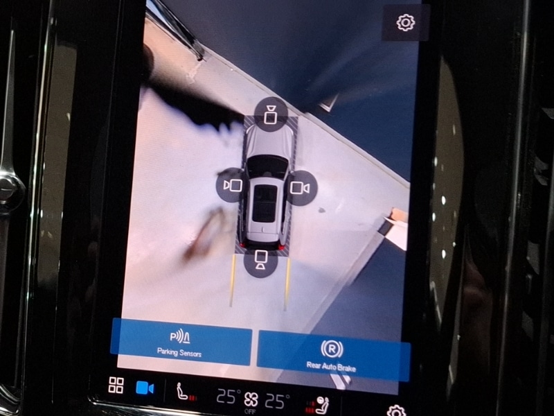 Used Volvo XC60 2023 for sale - 77252227: Photo 11