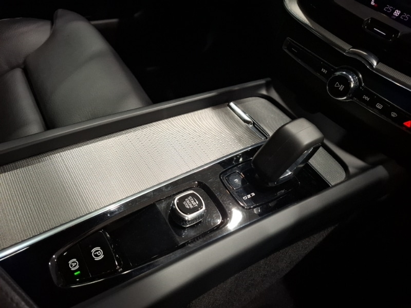 Used Volvo XC60 2023 for sale - 77252227: Photo 17