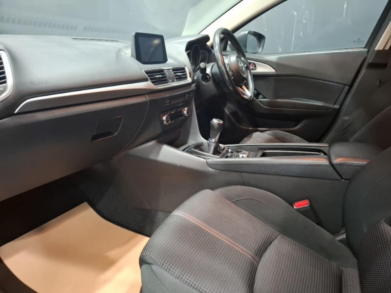 Used Mazda Mazda3 2016 for sale - 76108266: Photo 5