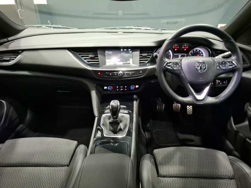 Used Vauxhall Insignia 2019 for sale - 77439556: Photo 2