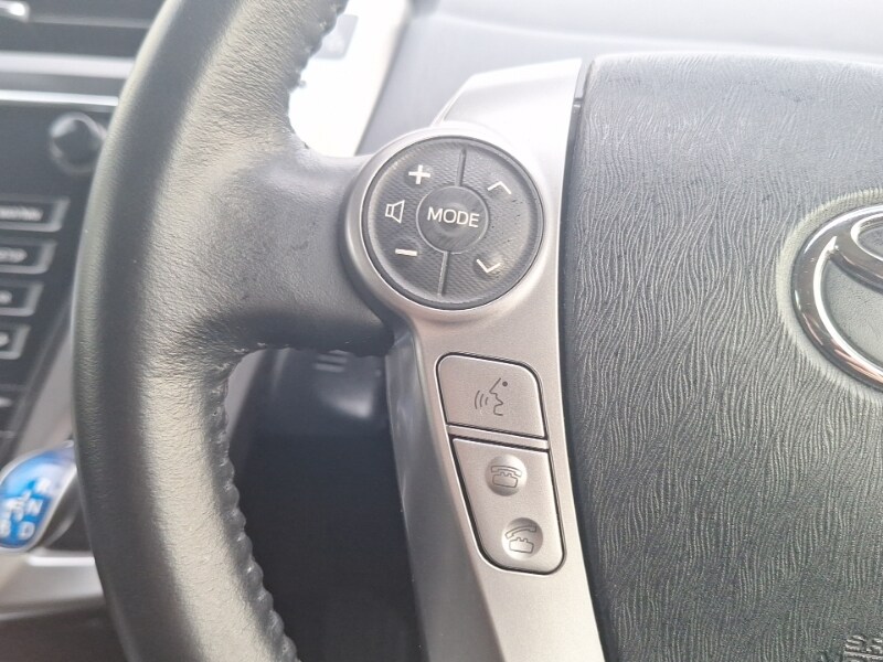 Used Toyota Prius+ 2020 for sale - 76465442: Photo 17