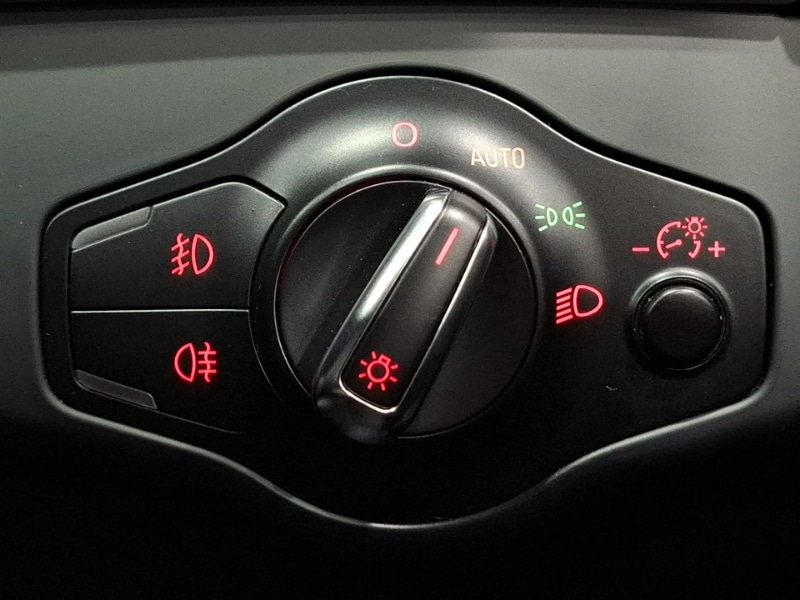 Used Audi A4 2015 for sale - 78183629: Photo 13