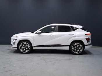 Used Hyundai KONA 2023 for sale - 76435287: Photo