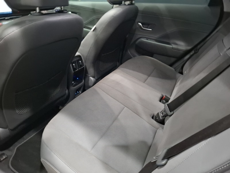 Used Hyundai KONA 2023 for sale - 76435287: Photo 6