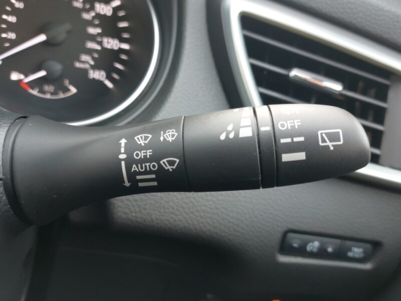 Used Nissan Qashqai 2018 for sale - 77678120: Photo 18