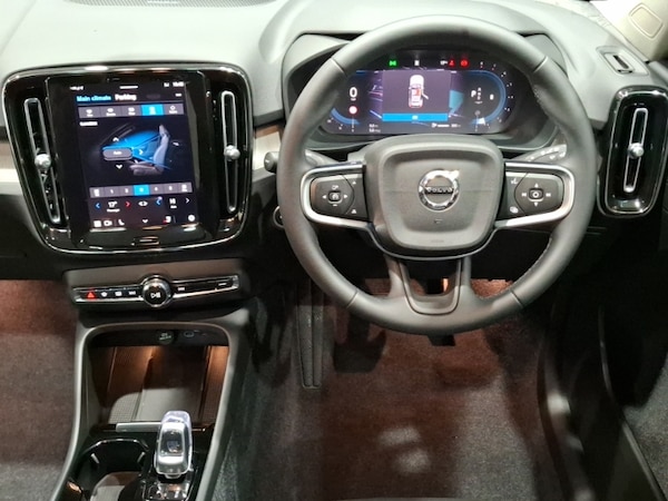 Used Volvo XC40 2024 for sale - 76195561: Photo 7