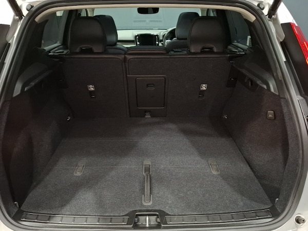 Used Volvo XC40 2024 for sale - 76195561: Photo 8