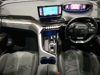 Used Peugeot 3008 2023 for sale - 78654023: Photo