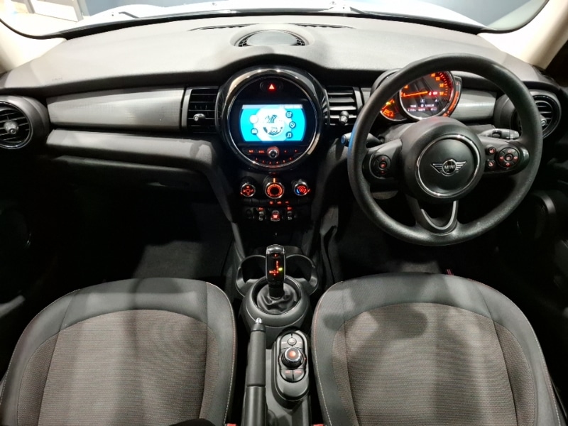 Used MINI Hatch 2019 for sale - 77536468: Photo 2