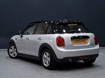 Used MINI Hatch 2019 for sale - 77536468: Photo