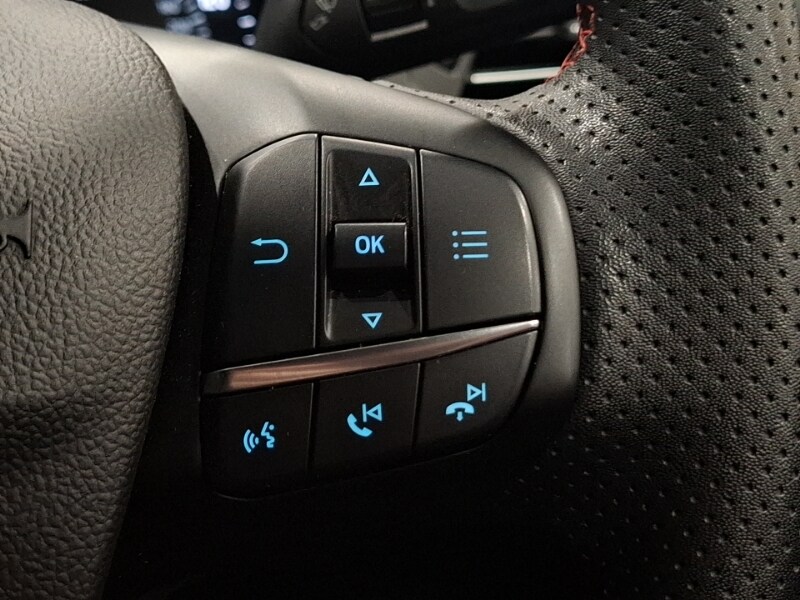 Used Ford Focus 2023 for sale - 76860300: Photo 18