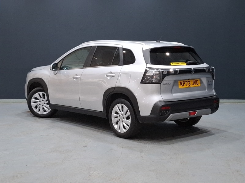 Used Suzuki SX4 S-Cross 2023 for sale - 76446139: Photo 3