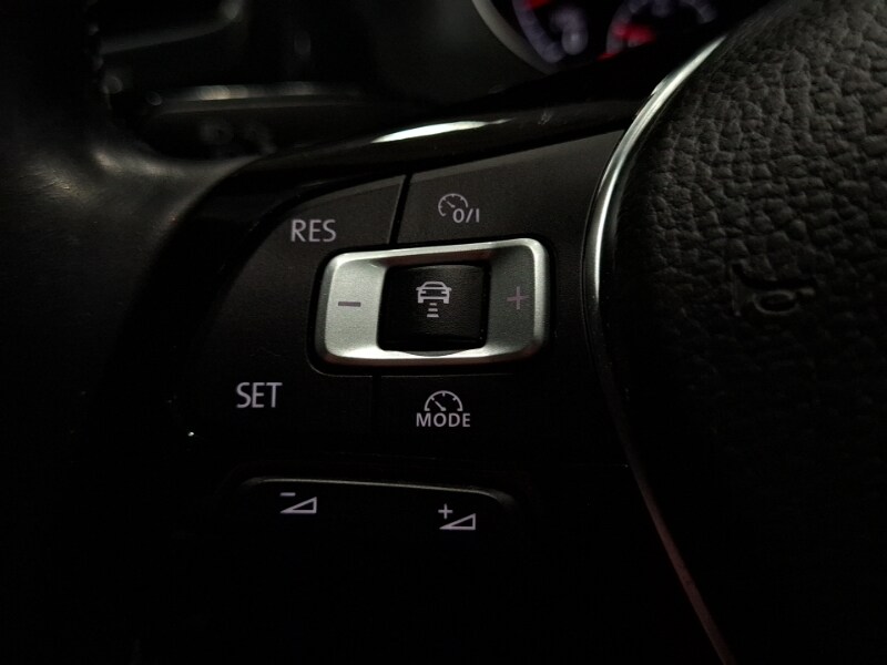 Used Volkswagen Golf 2018 for sale - 77573428: Photo 19