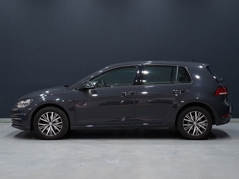 Used Volkswagen Golf 2018 for sale - 77573428: Photo 4