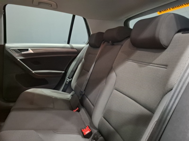 Used Volkswagen Golf 2018 for sale - 77573428: Photo 6