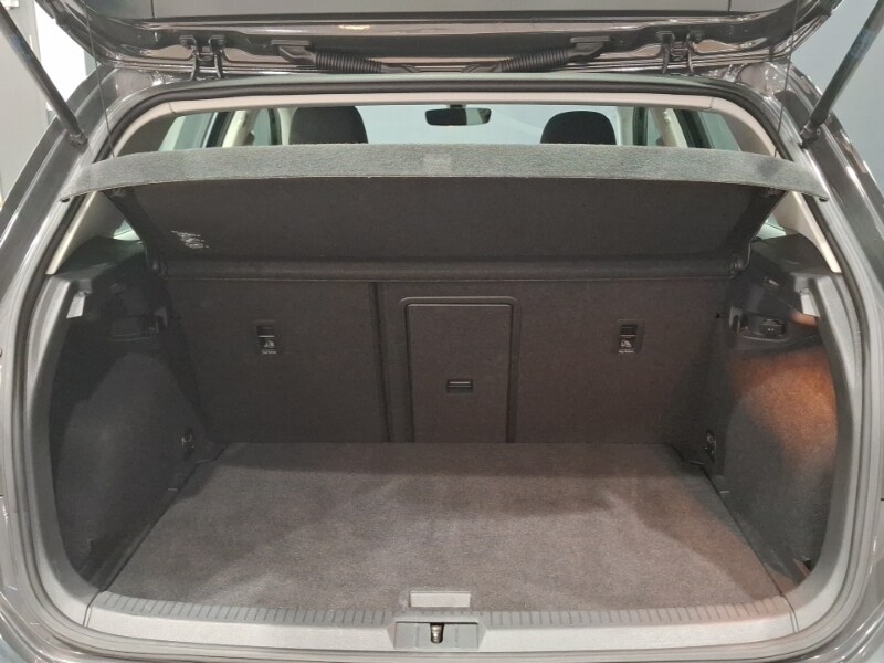 Used Volkswagen Golf 2018 for sale - 77573428: Photo 8