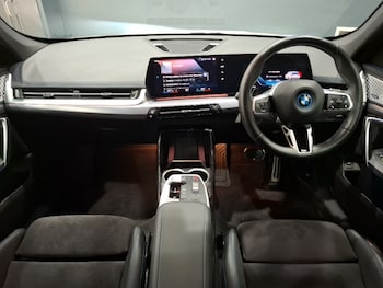 Used BMW iX1 2023 for sale - 76054342: Photo