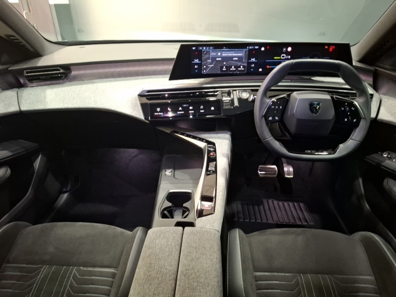 Used Peugeot 3008 2024 for sale - 76795508: Photo 2