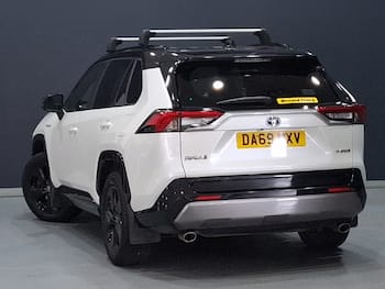 Used Toyota RAV4 2019 for sale - 79650704: Photo