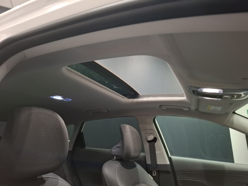 Used Hyundai KONA 2023 for sale - 76664028: Photo 12